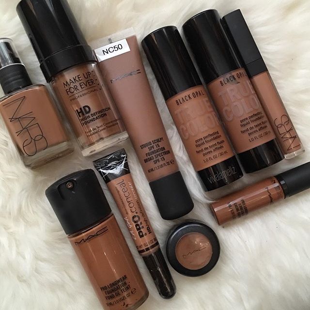 FOUNDATION FOR DARK SKIN